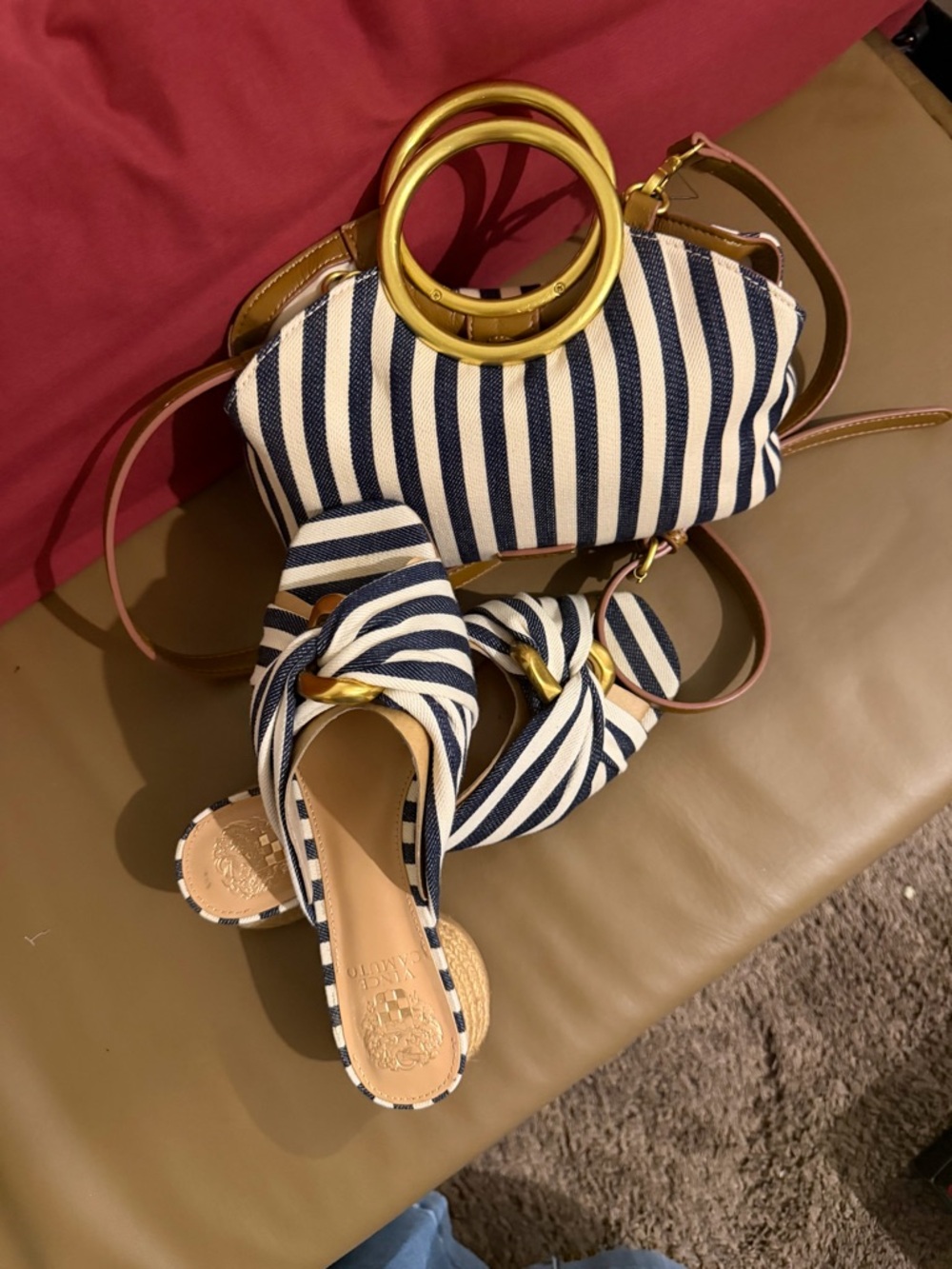 Vince Camuto Purse & combo set